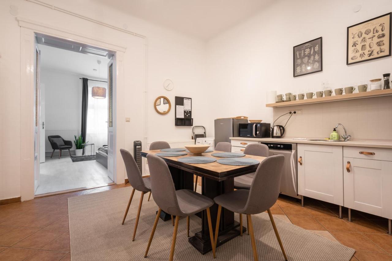 Gellert Mountain Apartment Budapest Exterior photo
